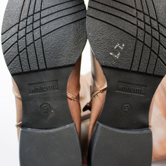 BNWOT WHITE MT. MERIDA BOOTS.  B26 - Picture 3 of 5